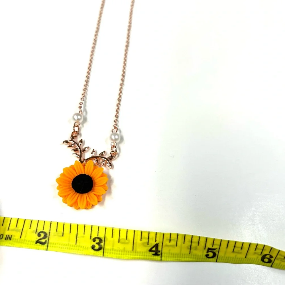 NEW Jewelry Necklace Plastic Pendant Sunflower